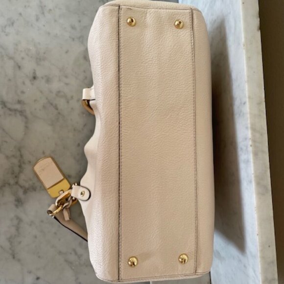 RALPH LAUREN POLO Cream Gold Shoulder Chain Shoulder Bag Tote Purse - Picture 12 of 17